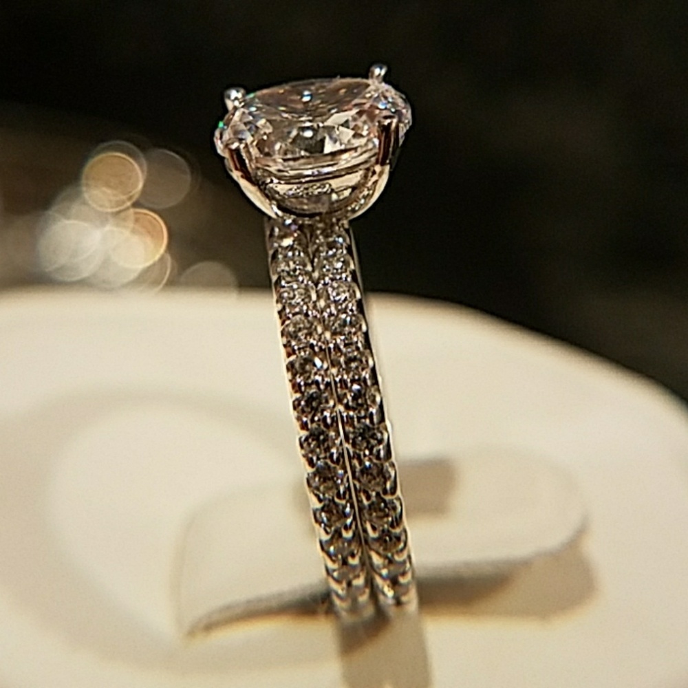 2ct Oval Engagement Ring & Wedding Band 2pc set